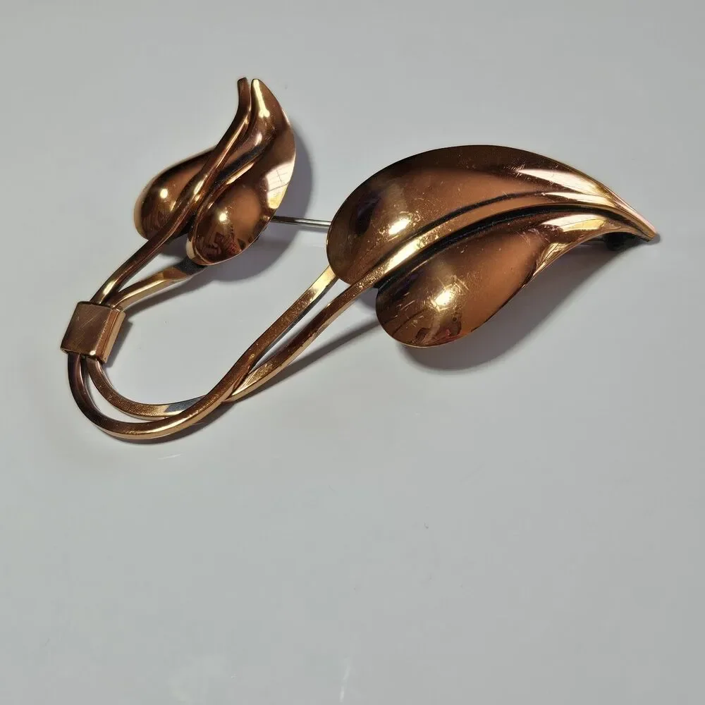 Vintage Midcentury Copper Modernist Renoir Leaf Brooch Pin
